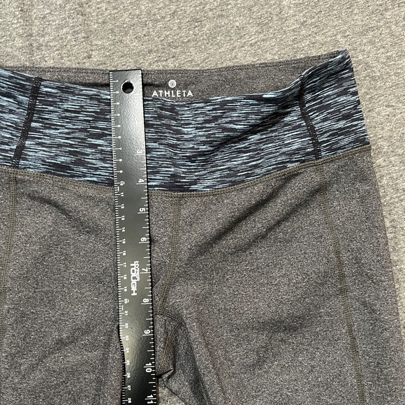 Athleta Charcoal Splits Revelation Capri Legging Contrasting Panels Size Small - Picture 14 of 15